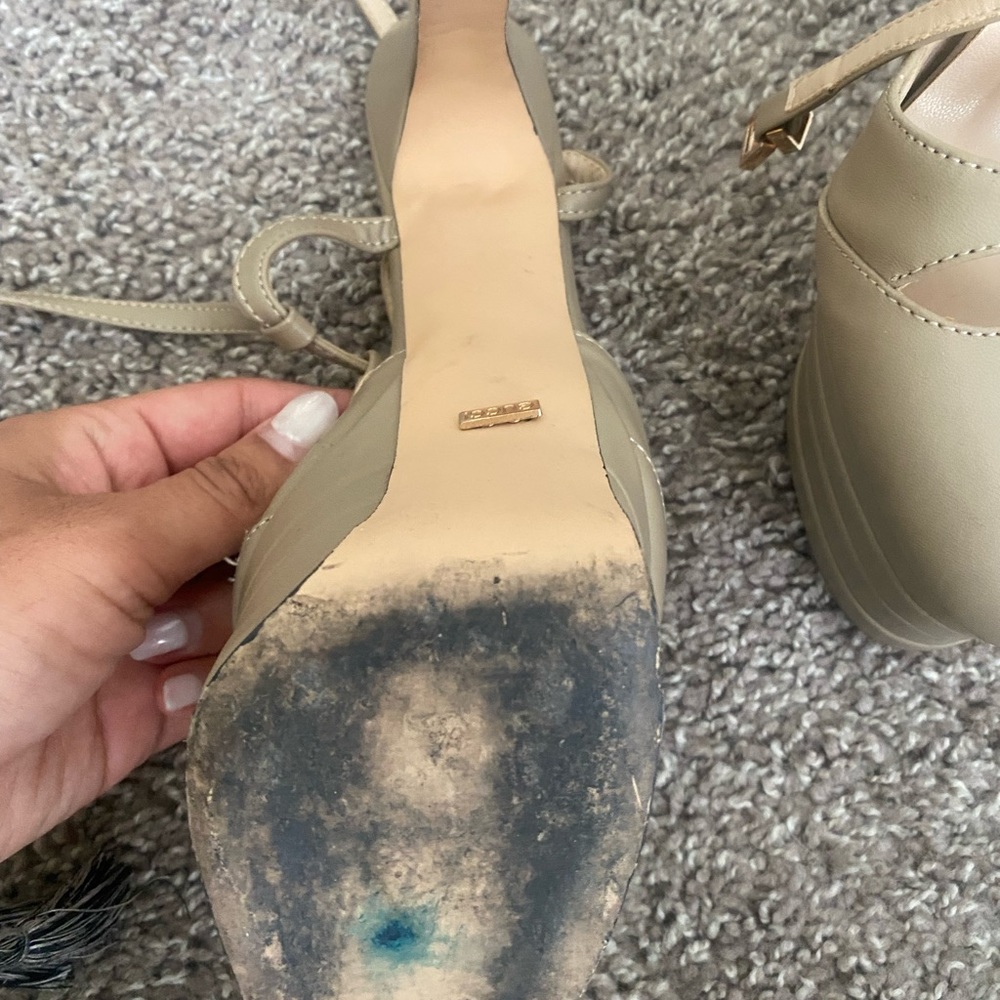 Used heels - Picture 5 of 10